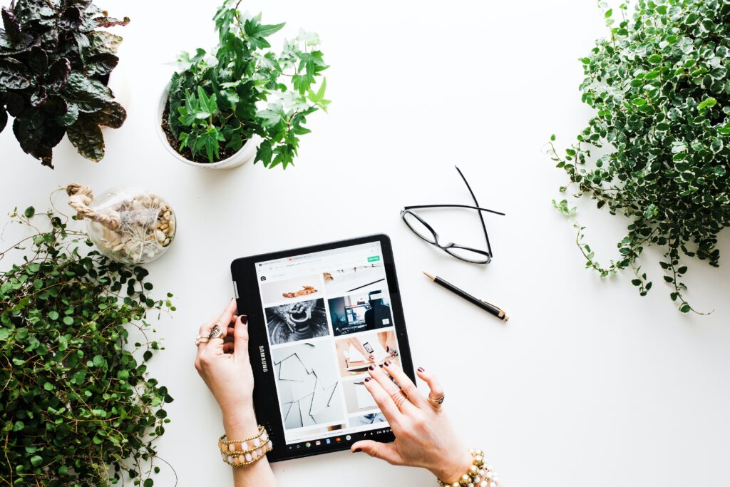social media target audience