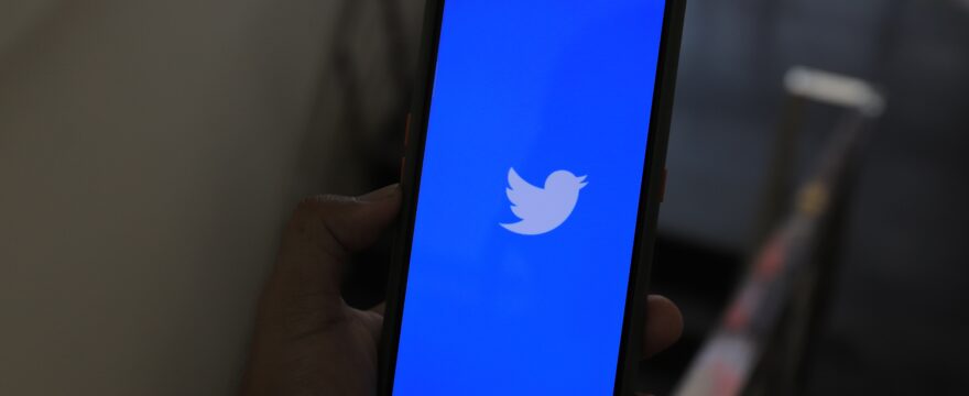 The Twitter Influencer Connection: How Small Businesses Can Partner for Success