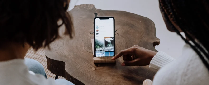 The Impact of Social Media Algorithms on User Behavior And Our Online Experience